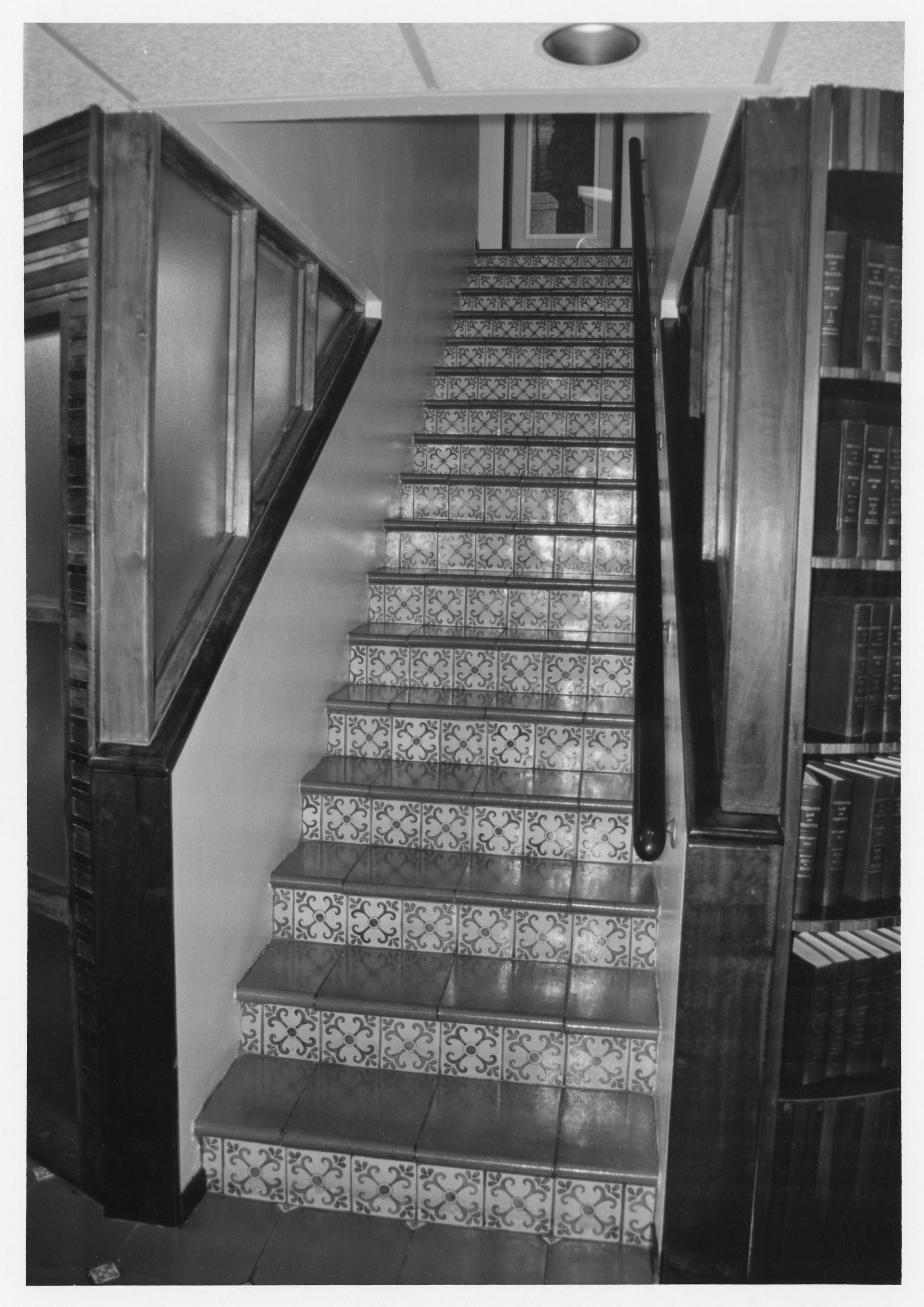 Figueroa Apartment Building – 00001124